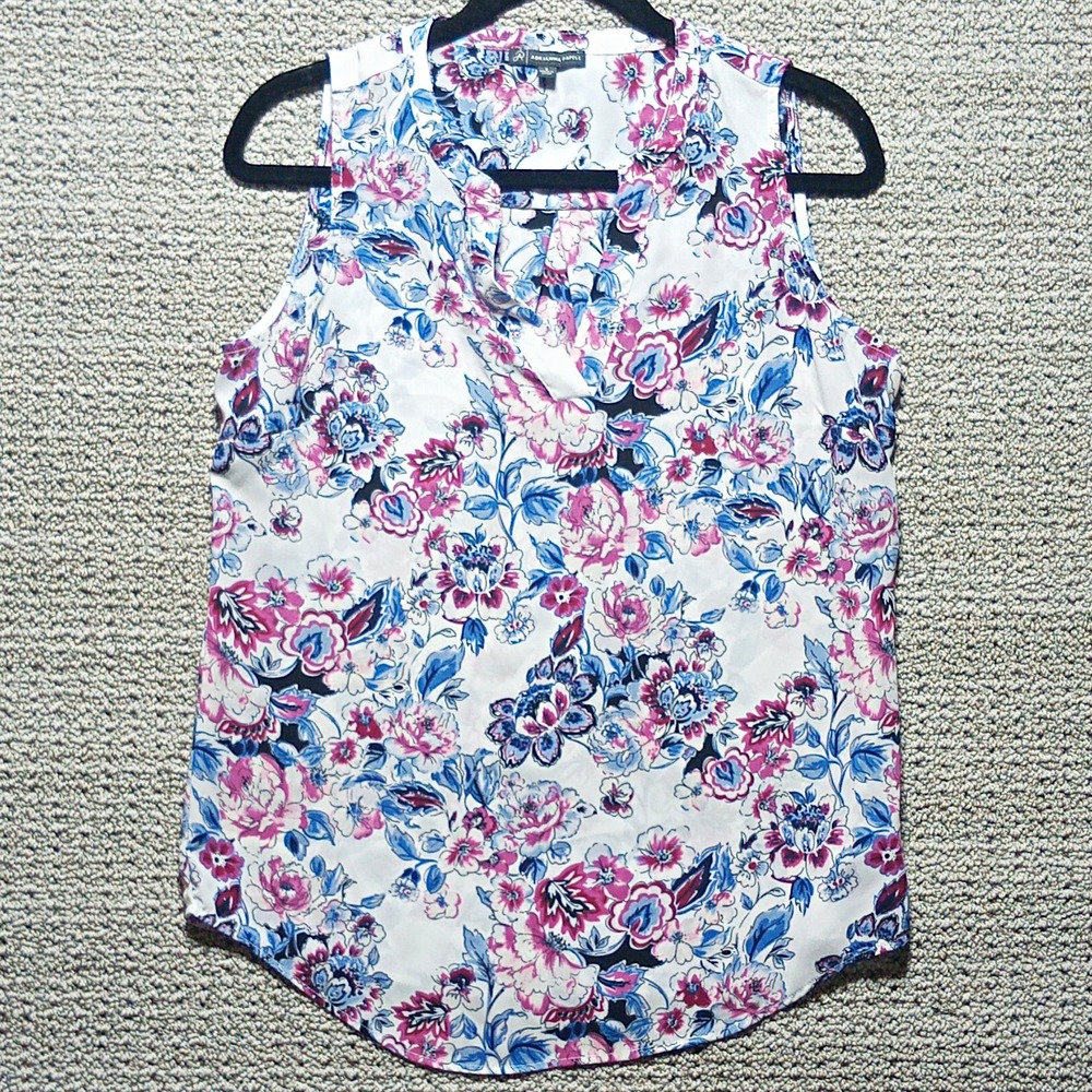 B11-Adrianna Papell Women Floral Split Neck Sleeveless Blouse White Pink Blue S